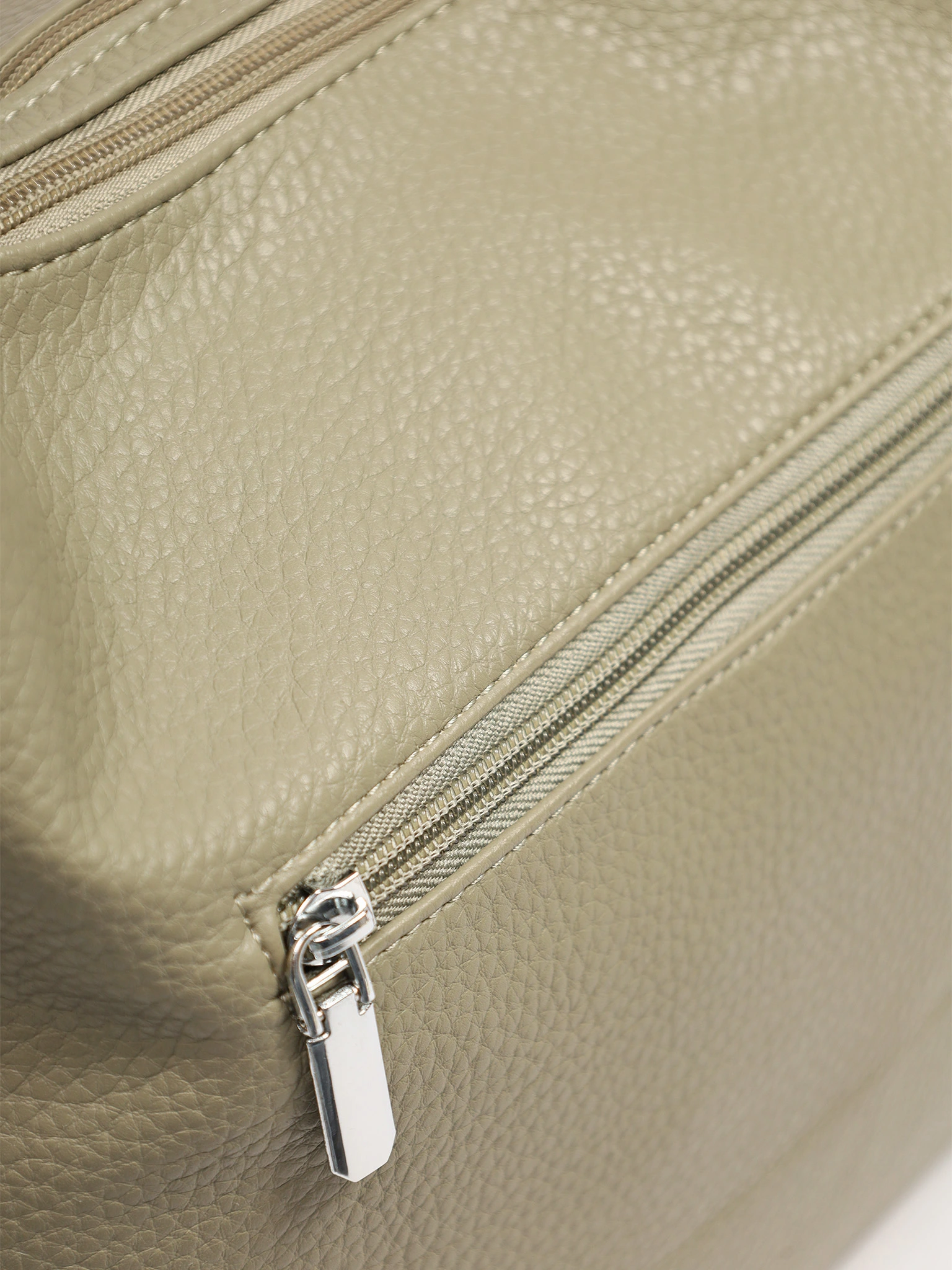 Сумка-шоппер  с декоративным пуллером со стразами в ассортименте